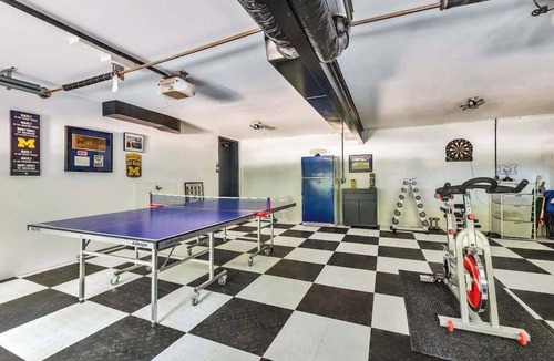 Bridgman House | Juniper Presents: Hot Tub Nights, Poolside Days at Hearth & Timber