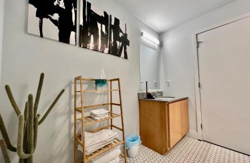 Otterbien Home Apartment | Kings Island Loft with Brewery, River, and Bike Trail