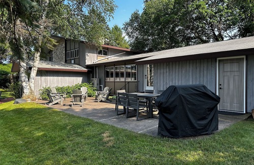 Iron Mountain House | Lake Home perfect for families in a quiet Lake Antoine neighborhood.