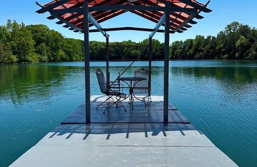 Clio House | Lakefront 5BR,3bath, private lake,nature lovers dream, Big home near Frankenmuth