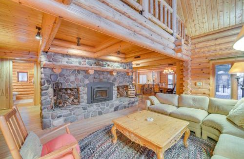 Webster House | Lakefront Cabin w/Sauna & Dock in Webster!