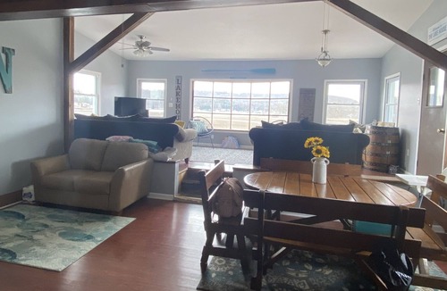 Cuba Cottage | Lakefront Cottage with Beautiful Views