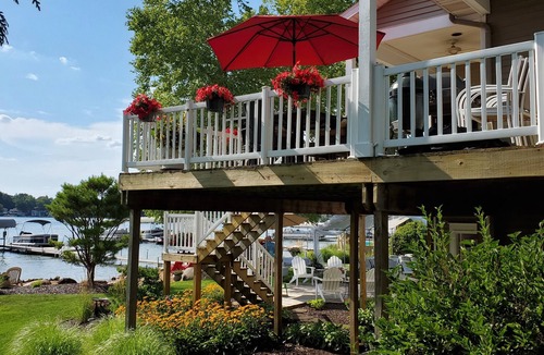 Rockford House | Lakefront Sunsets and Sandy Beach in Rockford, MI