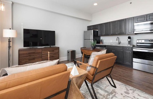 Spartanburg Apartment | Landing Modern Studio Gym