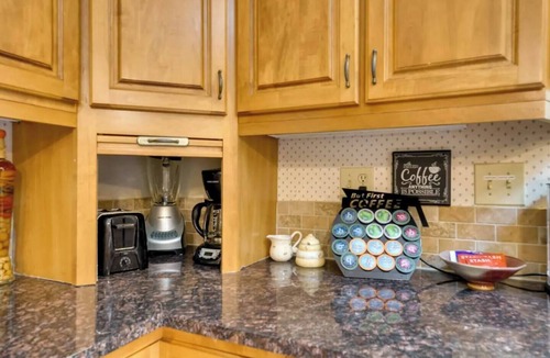 Whittaker House | Large Charming Home w/ Pool & Deck ~5 miles to UMICH!