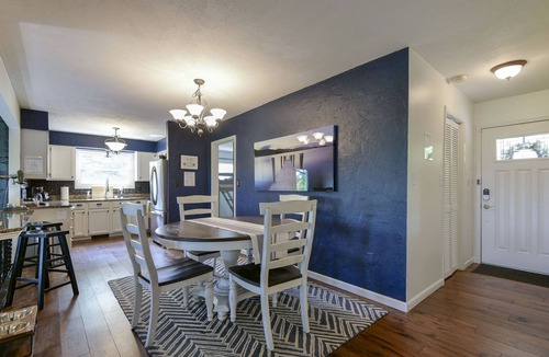 Branson West House | Large private home | Hot tub | Mins to Silver Dollar City!