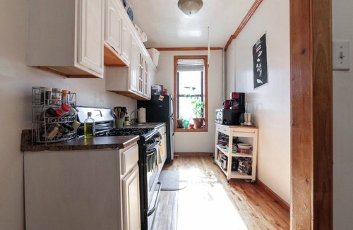 Crown Heights Apartment | Large Room in Shared 2 brm apartment