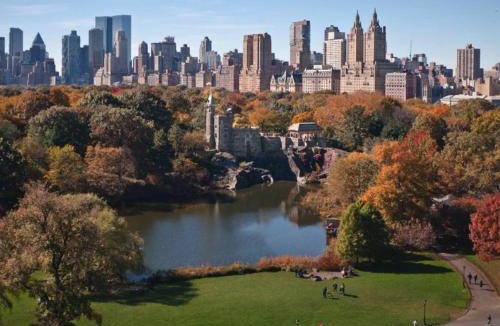 Midtown West House | Lavish Columbus Circle Manhattan Apartment by Central Park & Times Square ADULTS ONLY