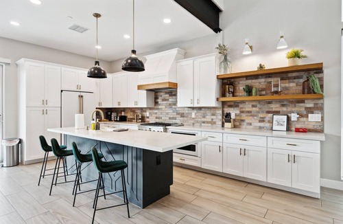 Southwest Village House | Lavish Luxuries-Pool/Spa, Games, Walk To Old Town!