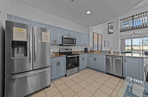 Red Hill House | Legends 4408 Unit C | Elegant Condo with Golf & Water Views Retreat!