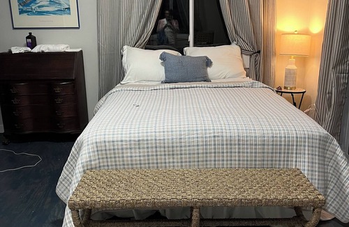 Lewiston Cottage | Lewiston Serene Cottage Upscale Stunning River View 2 bedroom, all amenities AC