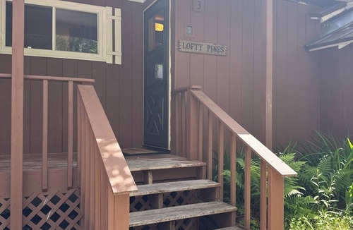 Ontonagon Cottage | Lofty Pines at Miller's Cottages