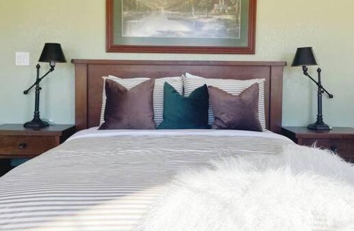 Mesa House | Lone Eagle Haven home