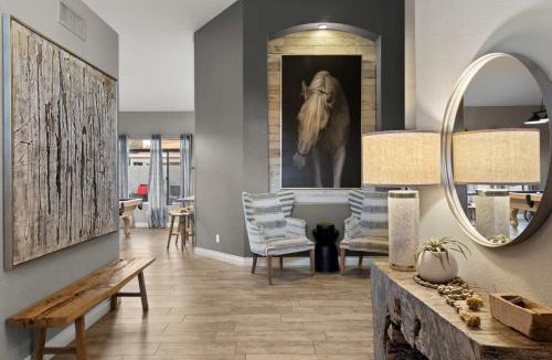 Paradise Park Vista House | LUX Modern Escape Pool Putt Kierland Commons