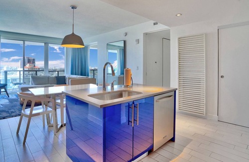 Barrier Island Condo | Luxurious 2 BR 2 BA Condo with Stunning Water Views!! Central Beach Location!