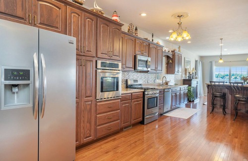 Cassopolis House | Luxury Modern Waterfront Lake House on beautiful Diamond Lake, Michigan!