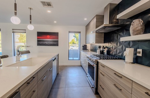 Raskin Estates Villa | Luxury Private Scottsdale Home with Heated Pool, Hot Tub & Fire Pit - Sleeps 12