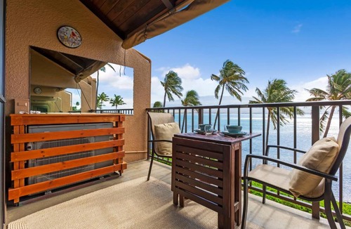 Maalaea Apartment | Maalaea Banyans 416 by Coldwell Banker Island Vacations