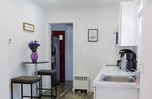 Southeast Yonkers House | Marvelous 4-bedroom house in Woodlawn Heights, family friendly.