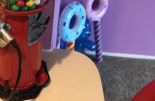 Southgate Apartment | Michigans CandyLand