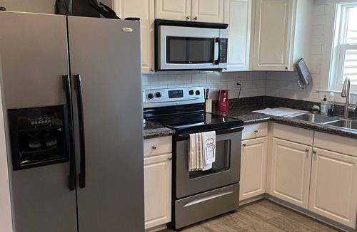 Florida Panhandle House | Mikes by the bay.Waterfront Blue Angels shows close. Pet friendly with deposit