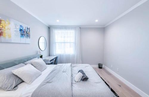 Bayview House | Modern 4BR Upper Unit Private Rooftop 30 Days