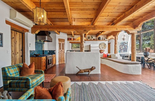 Seton Village House | Modern Adobe Masterpiece | Private Hot Tub | Rooftop Deck
