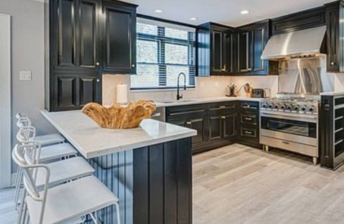 Springs House | Modern, cozy East Hampton family Escape: Minutes from town/walk to beach