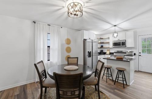McDonald House | Modern McDonald Ranch Serene Wooded Escape