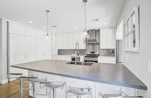 Victoria Park House | Modern Oasis in Tropical Serene Victoria Park/Private Pool/Near Beach Las Olas