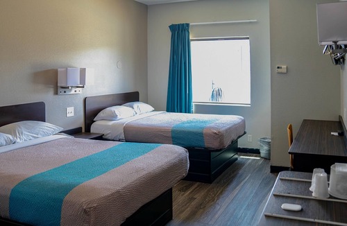 Caseyville Hotel | Motel 6 Caseyville, IL - Caseyville Il