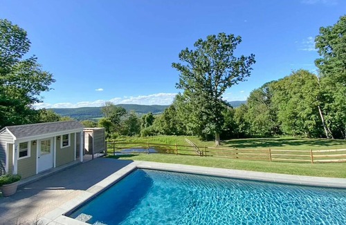 Town of Copake House | Mountain Luxury Retreat-Amazing Views/Saltwater Pool/Family Friendly/Berkshires