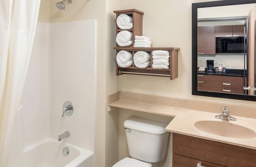 Wixom Hotel | My Place Hotel - Wixom/Novi/Detroit, MI