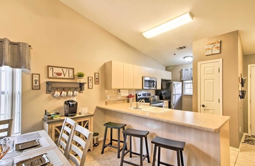 Table Rock Condo | Near Branson Strip! Water-View Condo w/Balcony