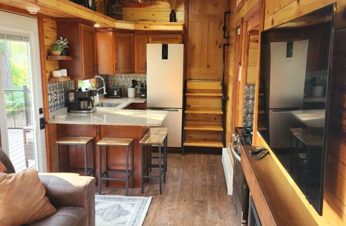 Au Train House | Near Pictured Rocks and trails, on the AuTrain River, has private hot tub