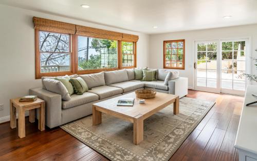 Summerland Villa | Ocean Breeze Abode and Bungalow by Paradise Retreats