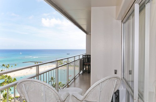 Waikiki Condo | Ocean & Lagoon Views. Don't miss out on our last-minute discounted rate offer!