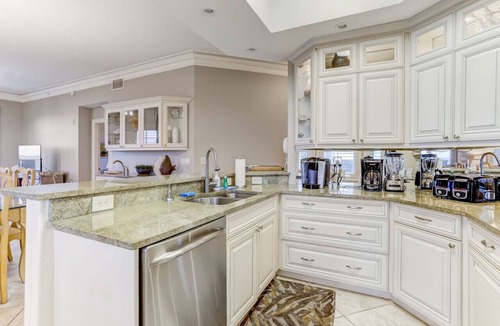 Amelia City Apartment | Oceanfront Condo-building renovation/construction notice