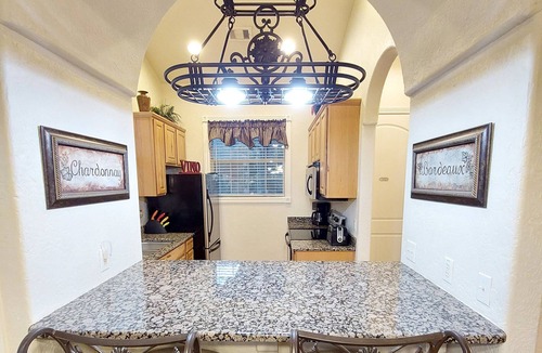 Indian Point Cabin | Ozark Mountain Walk-in Log Cabin by Silver Dollar City & Table Rock Lake!
