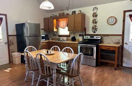 Eckerty Cabin | Patoka 4 Seasons