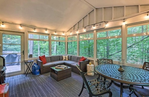 Pocono Pines House | Peaceful Poconos Hideaway Grill and Fire Pit!