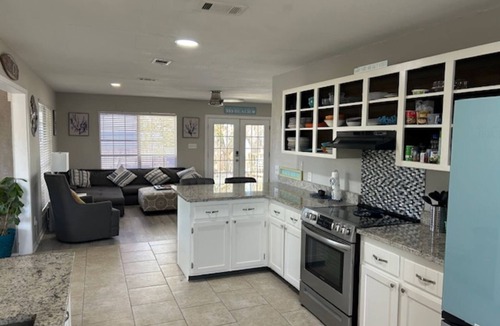 Florida Panhandle House | Pensacola Bay waterfront! Close to Pensacola and Navarre beach , amazing sunsets