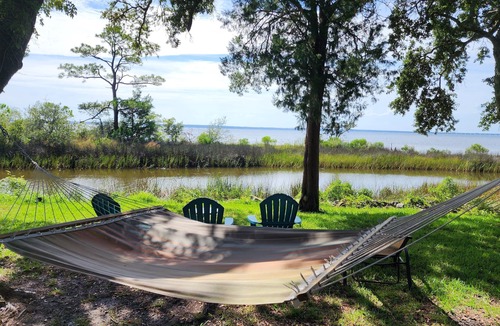 Florida Panhandle House | Pensacola Bay waterfront! Close to Pensacola and Navarre beach , amazing sunsets