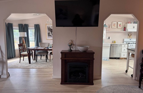 Ghent House | Pet friendly 3 bedroom home by Hudson, NY