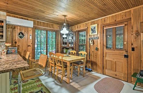 Harbor Springs House | Pet-Friendly 'One Crow Cottage' in Harbor Springs!
