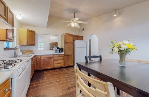 Taylor Ranch House | Piazza Di Coppice - A beautifully overgrown brick home!