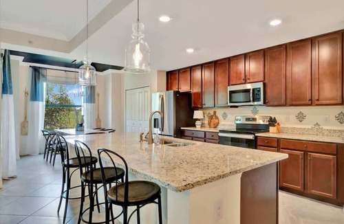 Lakewood Ranch Condo | Play Golf & Pickleball! Luxury Lakewood Townhome