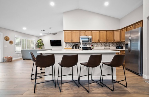Paradise Valley Village House | Pool & Spa Spacious Open Concept Game Room Fully Stocked