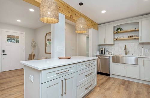 Fort Walton Beach House | Private Pool Oasis 4BR Near Okaloosa Island