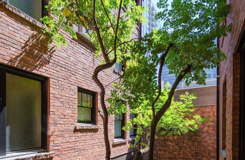 Belltown Condo | Quiet Flat. Vibrant Neighborhood! Walk to Pike Place, great restaurants & more.